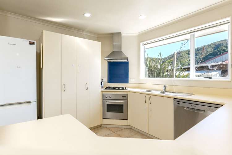 257a Waikawa Road Waikawa_17