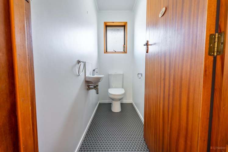 12 Timaru Road Waimate_11