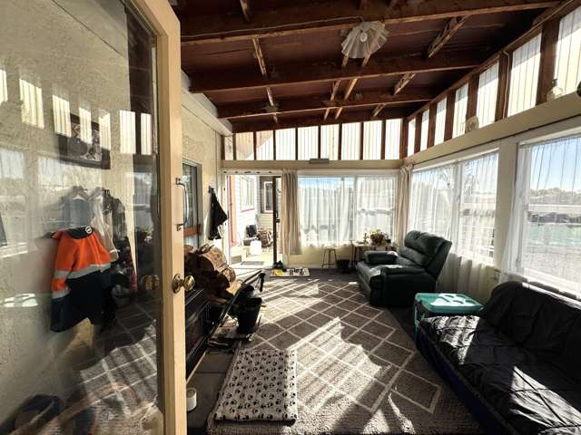 8 Kowhai Street Kaka Point_3