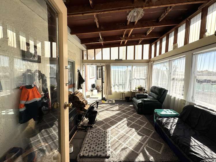 8 Kowhai Street Kaka Point_3