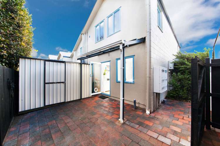 8/46 West View Road Westmere_12