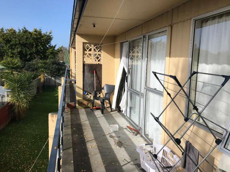 2/14 Claudelands Road Claudelands_9