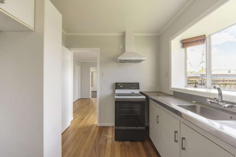 7 St Lukes Place Melville_2