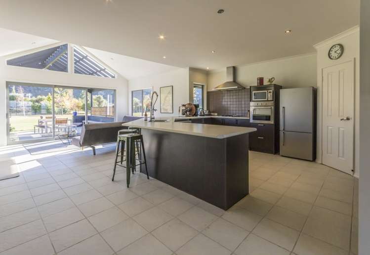 1115 Aubrey Road Albert Town_5