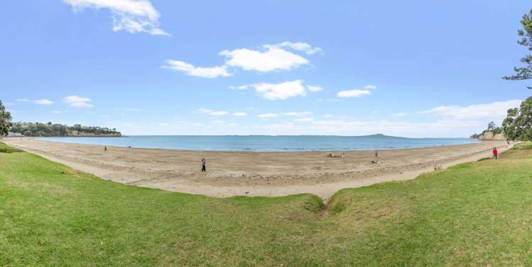 17/6 Beach Front Lane Browns Bay_15