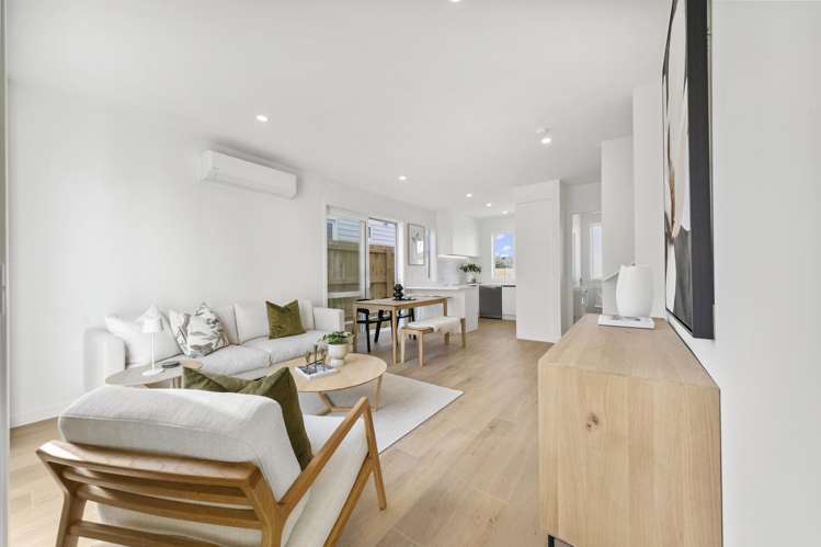 4c Towra Place Botany Downs_8