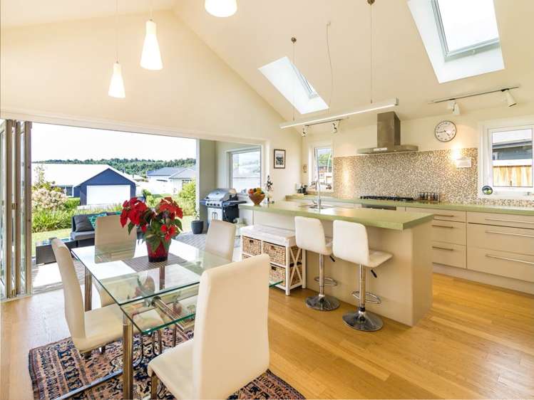 1 Brompton Close Richmond Heights_8