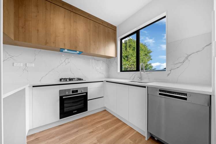 Lot 2/10 Sandgate Avenue Botany Downs_5