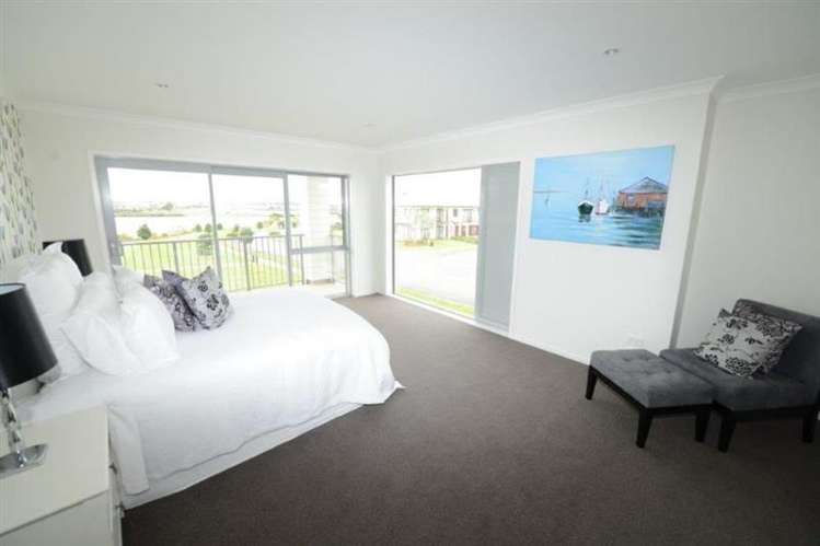 1 Milano Boulevard Karaka_15