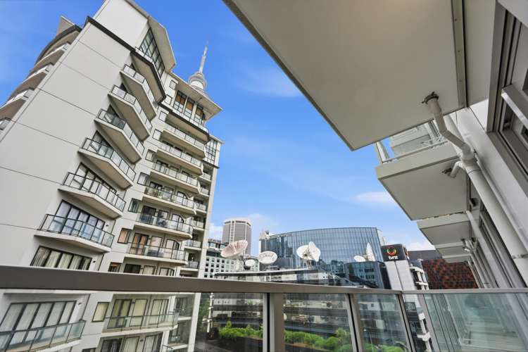 L5/135 Victoria Street West_2