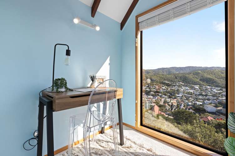 24 Arun Crescent Southgate_11