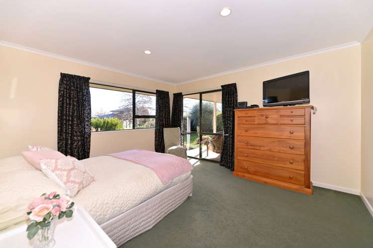 96 Templemore Drive Richmond_15