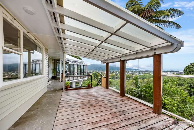 4 Wairere Road Belmont_17