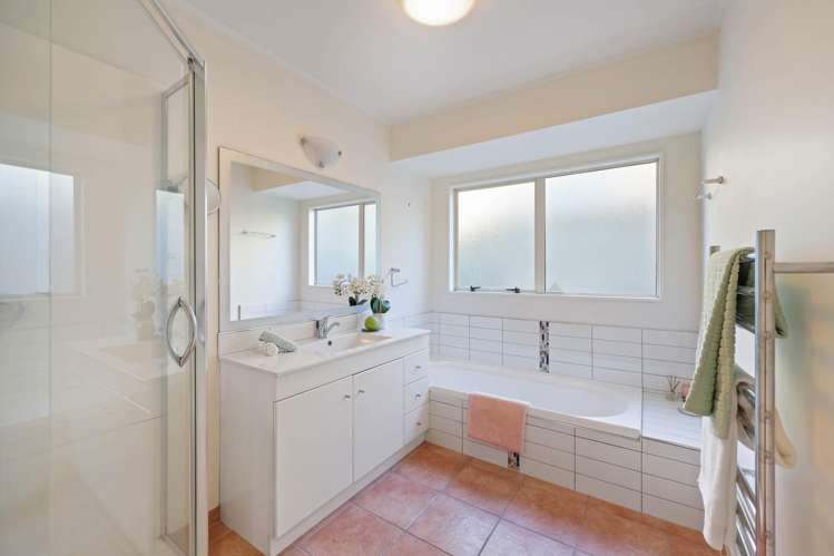 33 Wiltshire Place Somerville_32