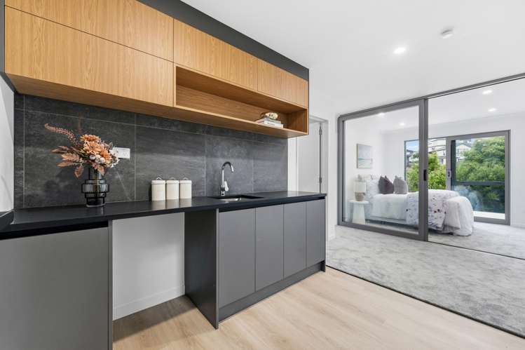 6 Baumea Rise Massey_6