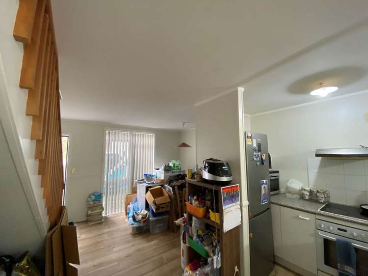 13/15 Andersons Road Oteha_11