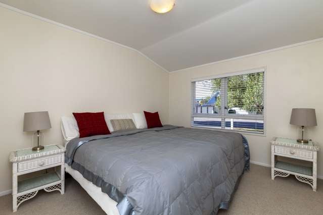 241 Manly Street Paraparaumu Beach_4