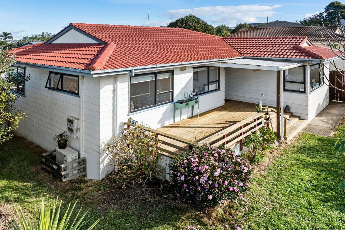 1/6 James Walter Place_1