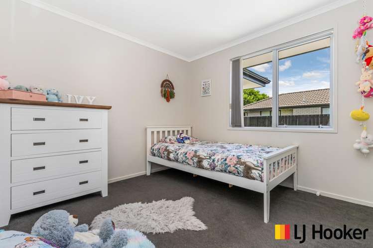 39 Sunningdale Street Wattle Downs_14
