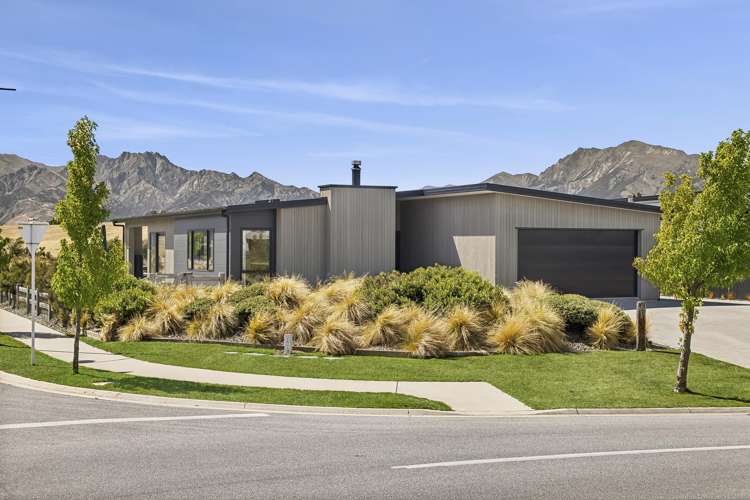 75 Infinity Drive Wanaka_1