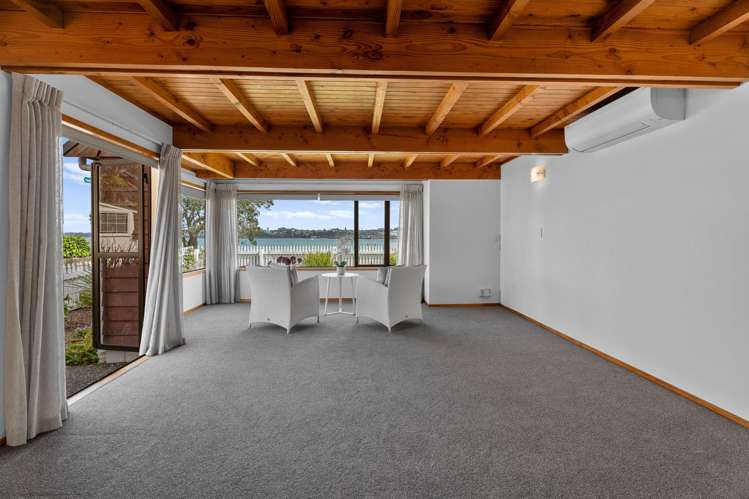 33 Queens Parade Devonport_13