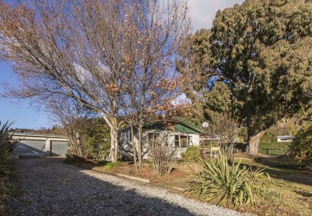 1 Hopkins Street Luggate_2