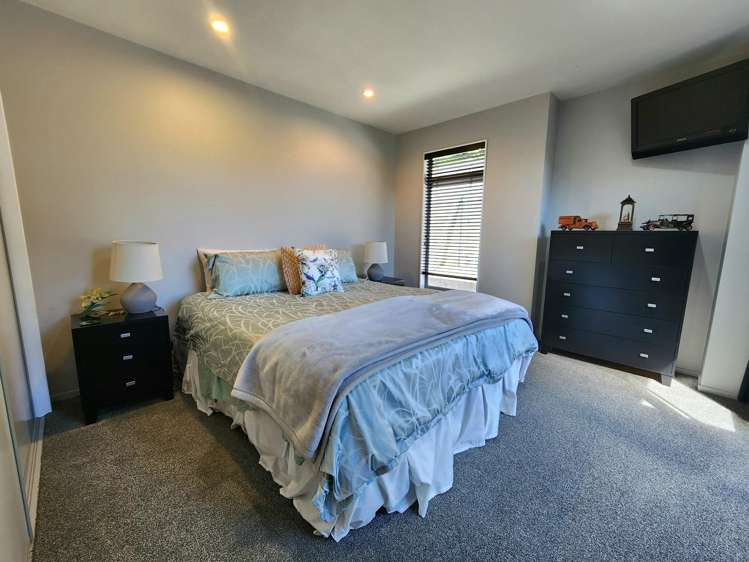 4 L A Place Greymouth_8