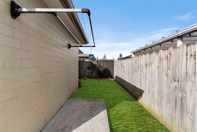 8 Popokatea Drive Takanini_25