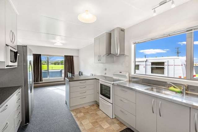 69 Robertson Street Gore_1