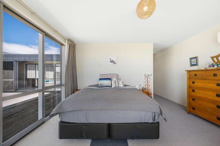 18 Shoreline Place Rarangi_24