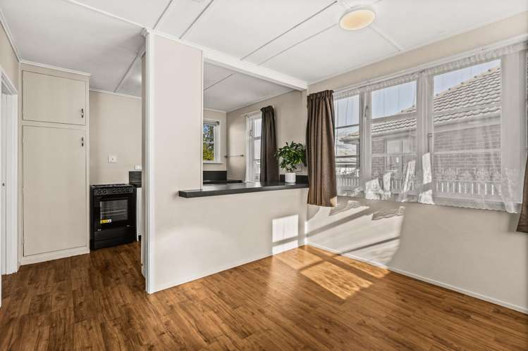 67 Barker Road_1