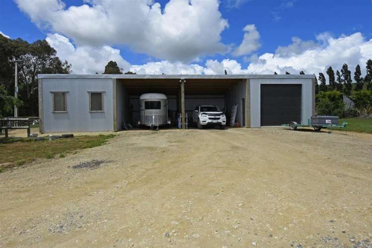 426d Masterton Castlepoint Road Masterton_23