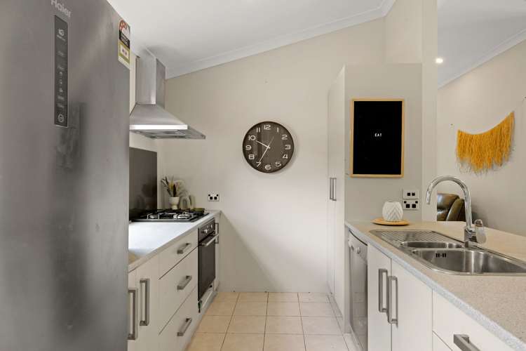 5 Balloch Street Fairfield_8