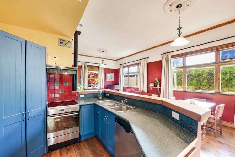 5 Shakespeare Walk The Wood_9