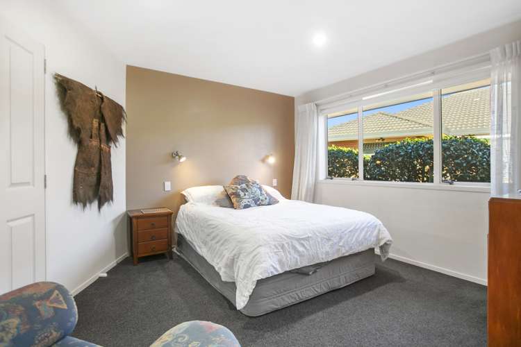 111 Everitt Crescent Whangamata_8