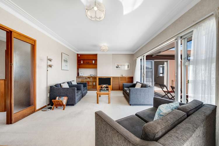 41 Bradbury Road Botany Downs_3