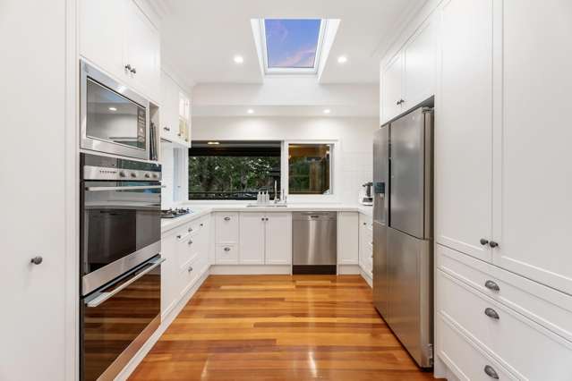 35 Ridgemount Rise Mangere Bridge_4