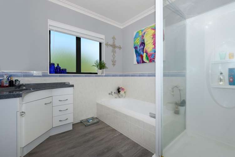 70 Oteki Park Drive Welcome Bay_29