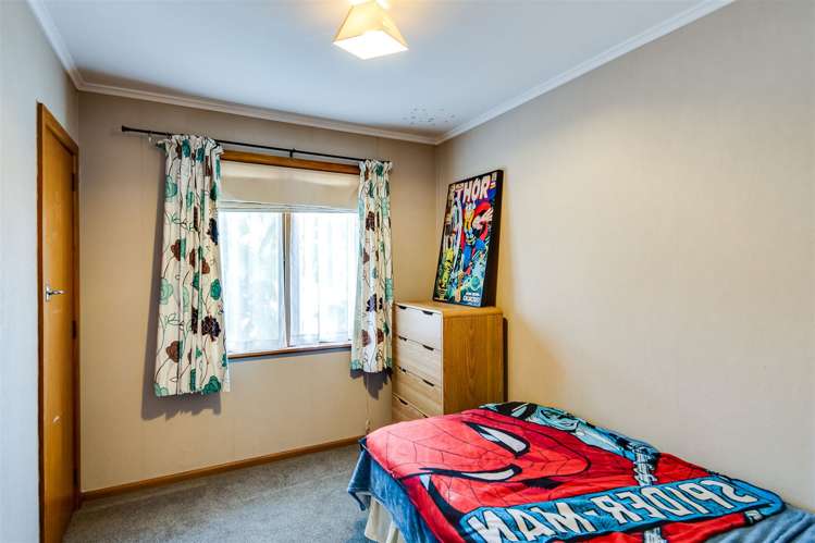 42 Harold Holt Avenue Onekawa_10