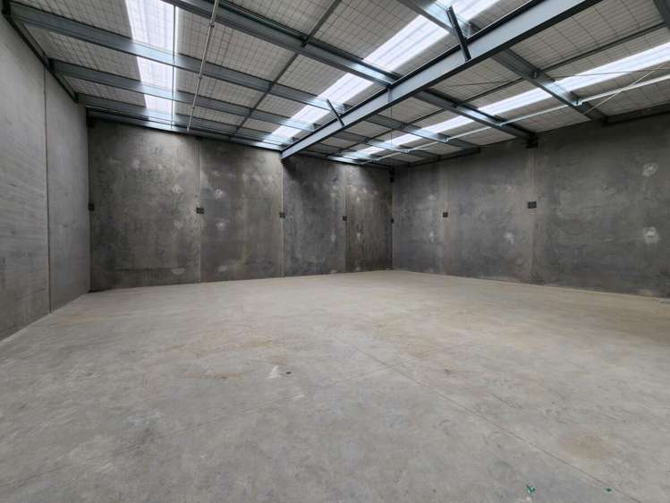 Unit 4, 48 Link Drive Rolleston_2