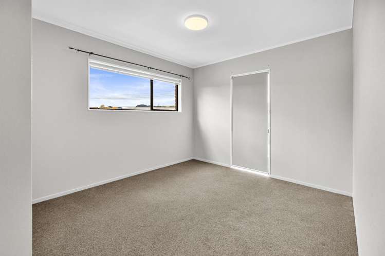 2 Bronte Place Owhata_16