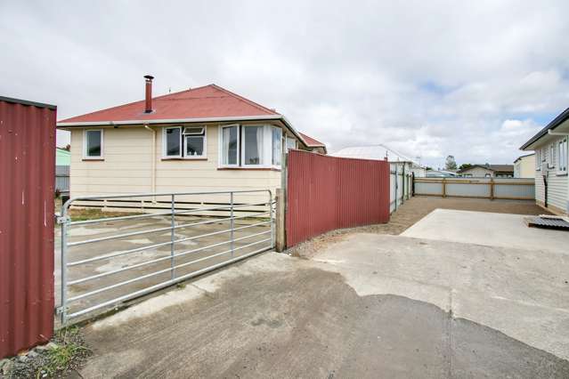 333 Flaxmere Avenue Flaxmere_4