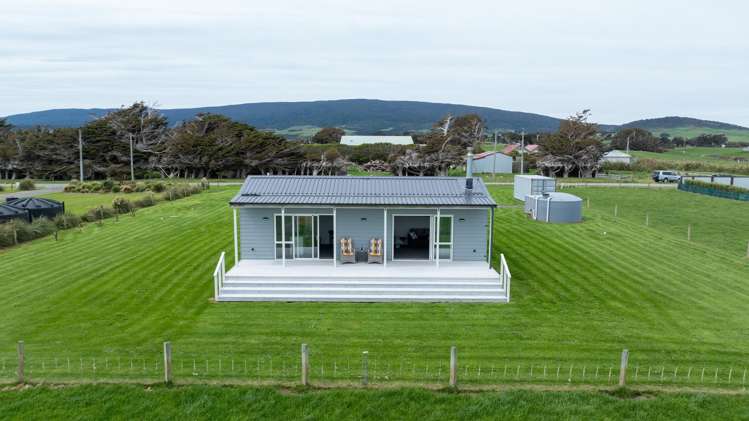 5 Surrey Street Orepuki_16