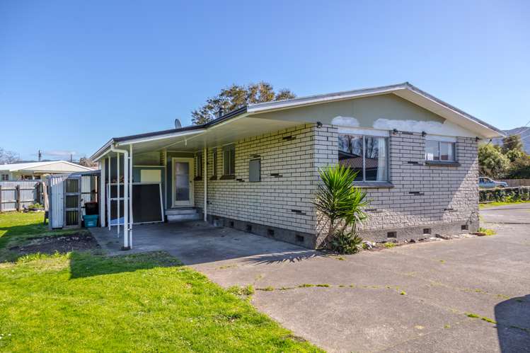 6 Farrier Grove Featherston_6