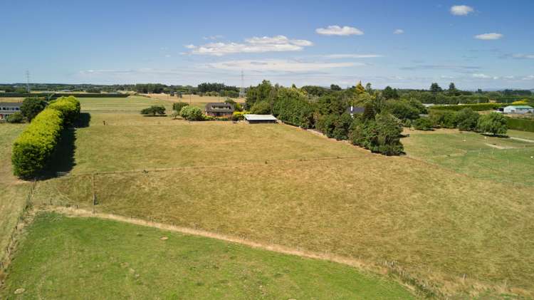 264r Findlay Road Ascot_24