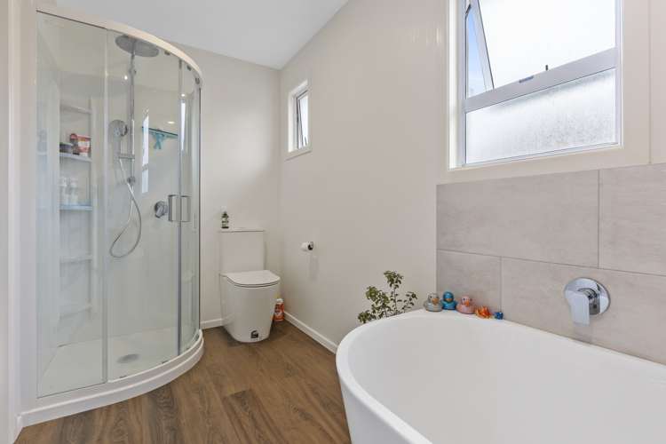 14 Cowling Road Hurdon_11