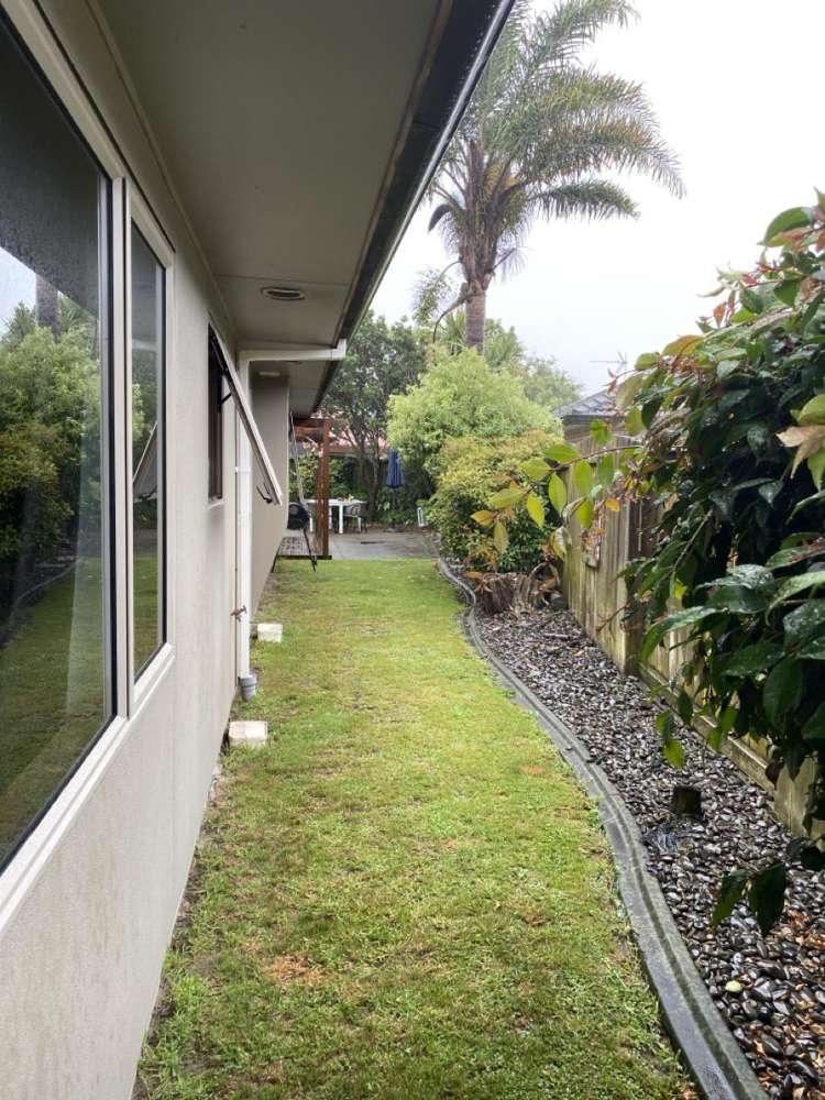 19 Lamia Grove Papamoa_14