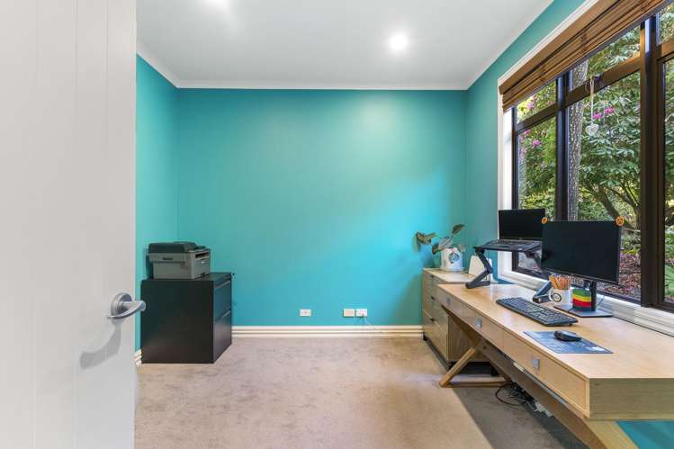 11 Churchouse Road Greenhithe_26