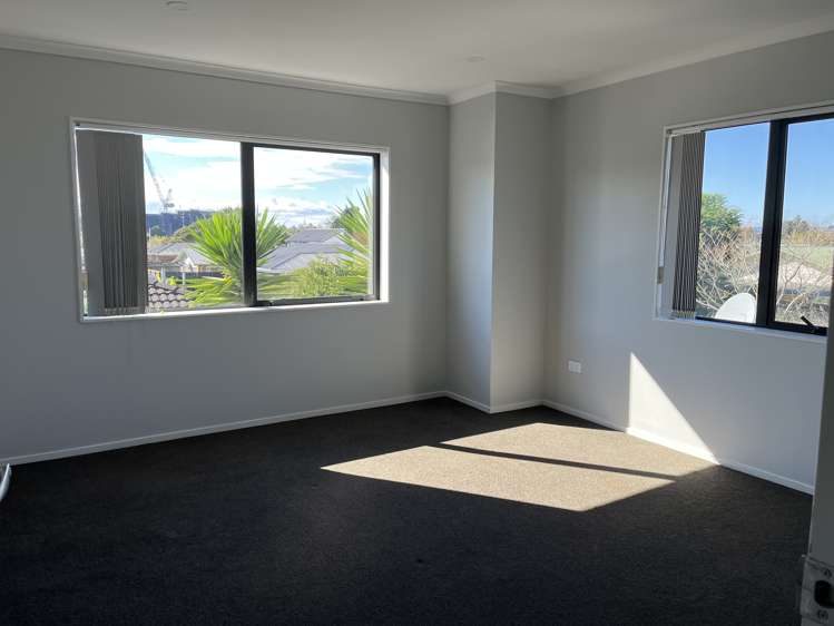 8/30 Calvert Ave Mangere East_8