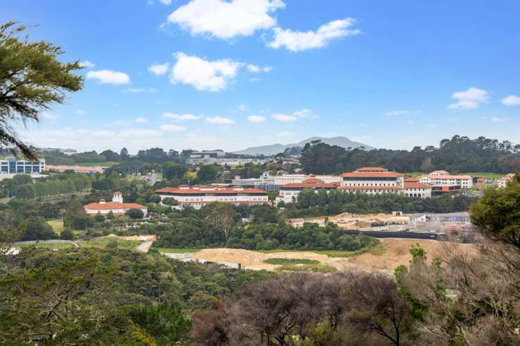 93 The Avenue Lucas Heights_26